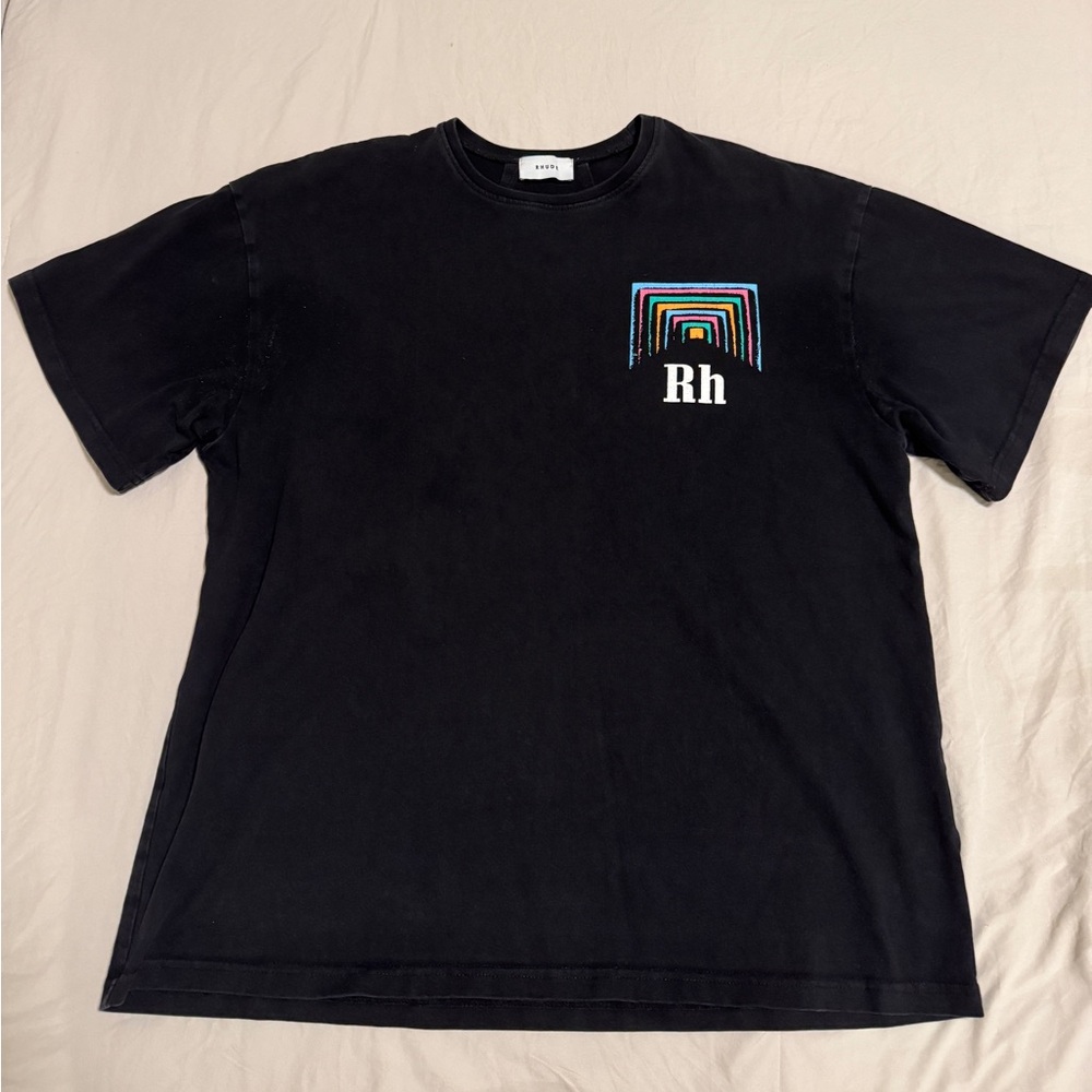 Third tee shirt
